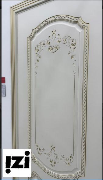 Межкомнатные двери Камила 2100мм, рал 9001, золото эмаль ДГ